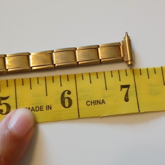 Vtg Montreluxe Women's Gold Tone Lifetime Main Spring Wind Up Watch Japan Movt - Picture 12 of 16